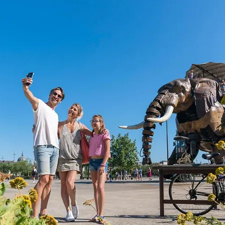 Parque de Campismo Le Petit Port Nantes