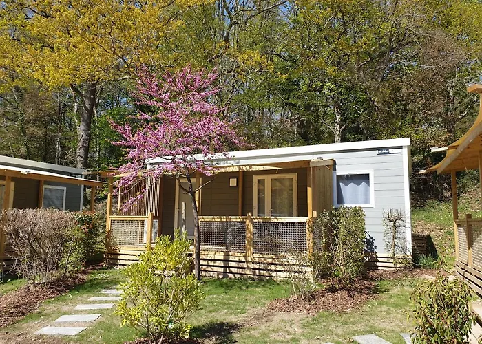 Le Petit Port Parque de Campismo Nantes